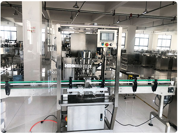 小型辣椒醬自動灌裝機(jī)生產(chǎn)線多少錢一臺(圖2)