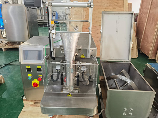 新一代紅油火鍋底料包裝機(jī)的幾大優(yōu)勢(shì)(圖2) 新一代紅油火鍋底料包裝機(jī)的幾大優(yōu)勢(shì)(圖2)