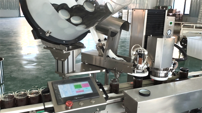 一文看懂醬料灌裝生產線:從原料攪拌到成品裝箱,整線流程詳解(圖3) 一文看懂醬料灌裝生產線:從原料攪拌到成品裝箱,整線流程詳解(圖3)